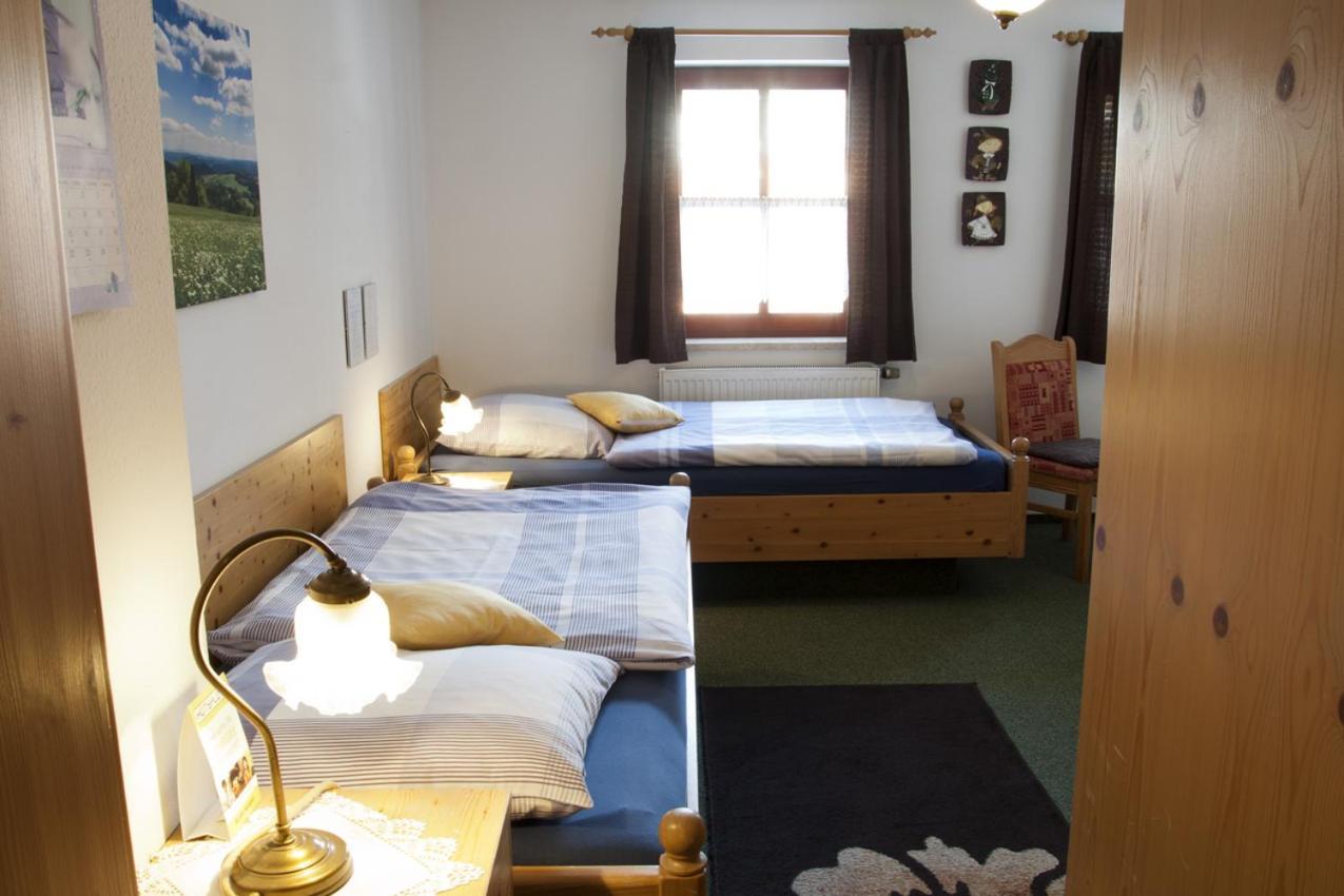 Fruehstuecks Pension Zum Postillion Klingenthal Exterior photo